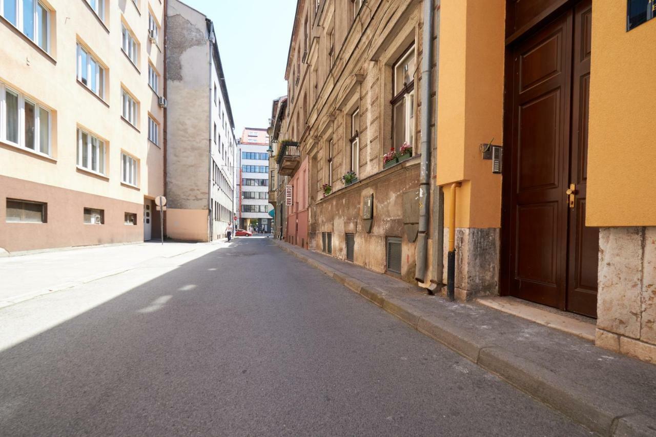 Central Inn Apartments Sarajevo Exterior photo